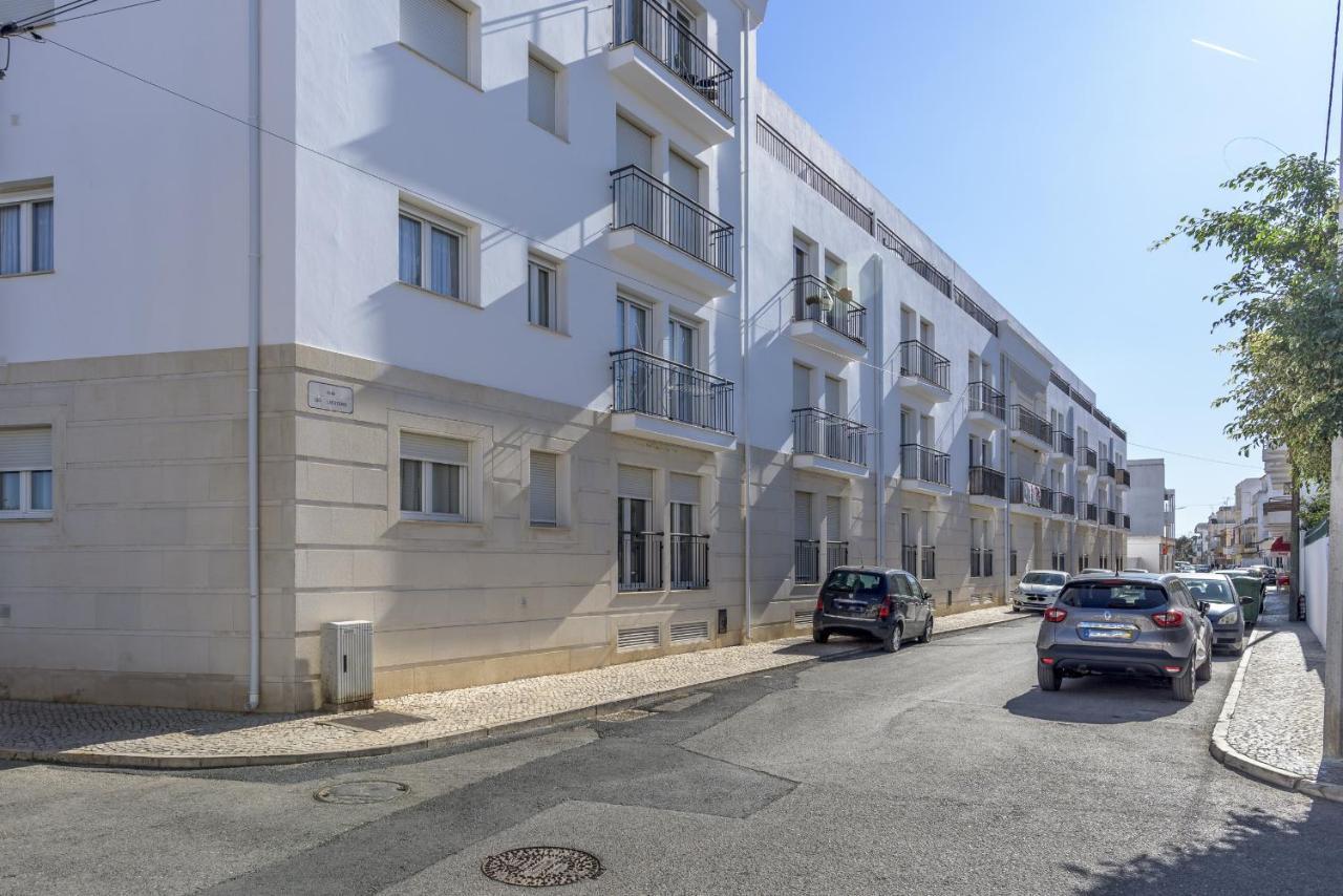 Flh Vila Real Santo Antonio Flat With Pool Vila Real de Santo António Exterior photo